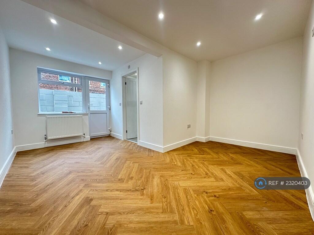 Additional image 11 of Ashton Street, Trowbridge, BA14