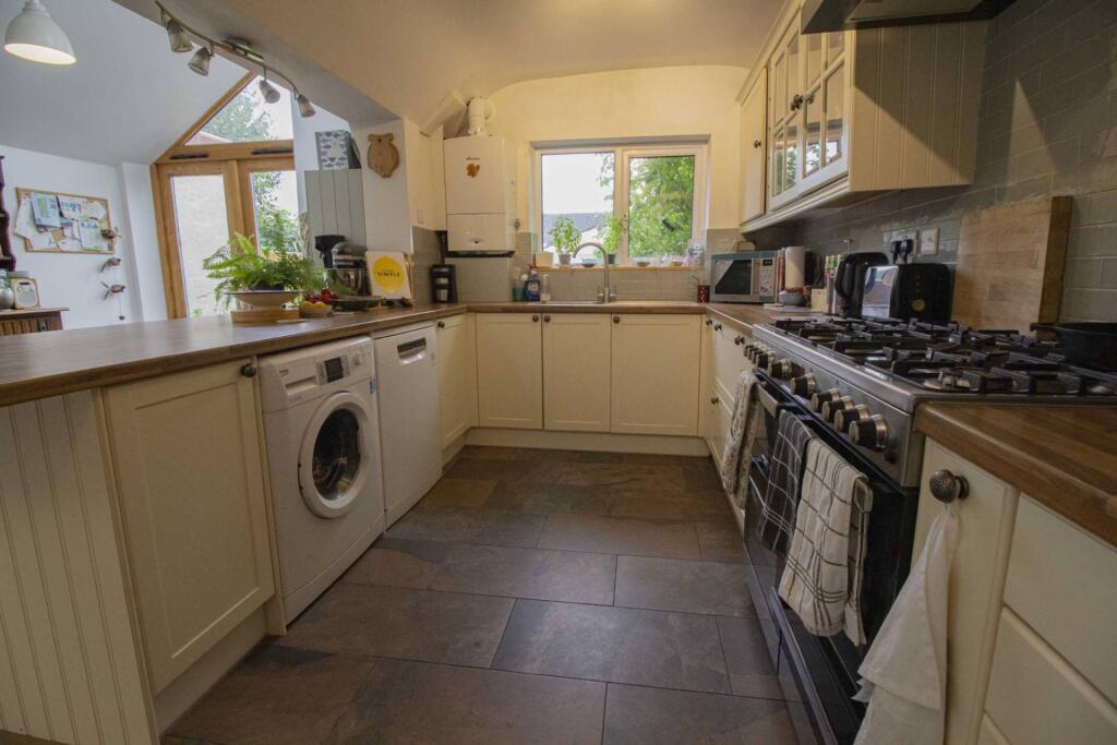 Additional image 7 of Avenue Road, Frome