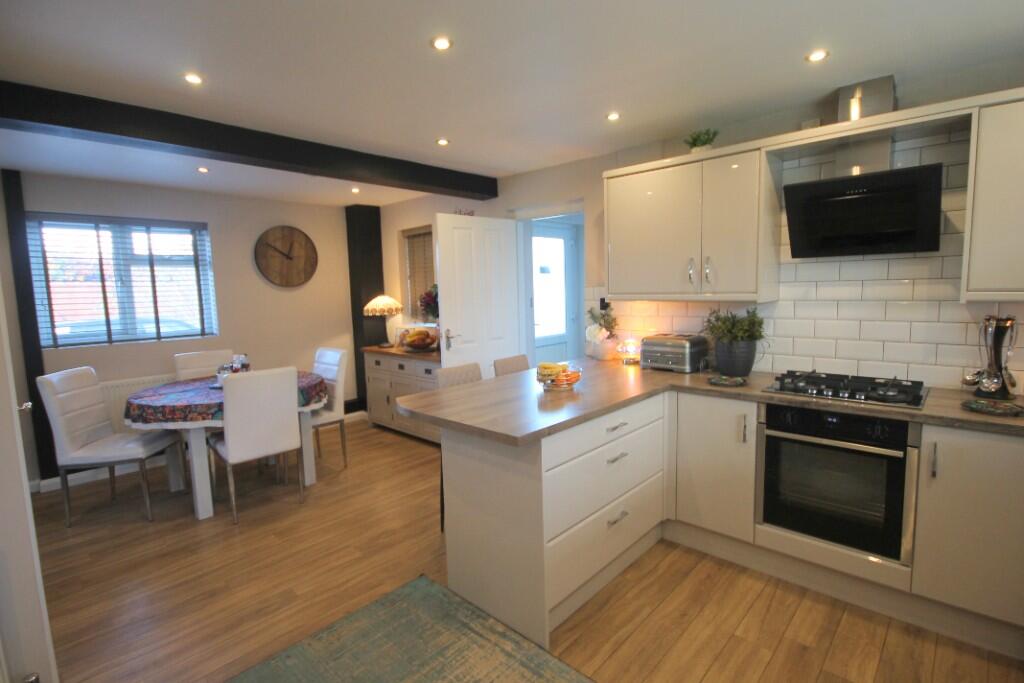 Additional image 8 of Tollbridge Farm House, Compton Road, Yeovil, Somerset, BA21 5BZ