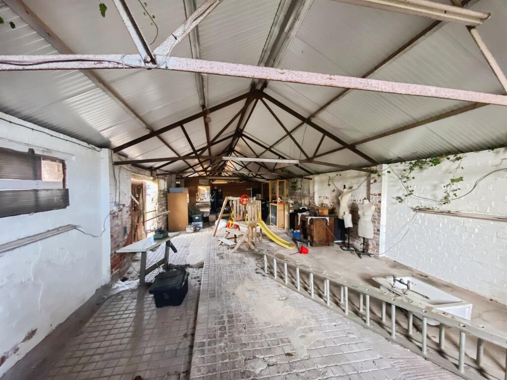 Additional image 20 of Mill Lane, Hawkeridge, Westbury