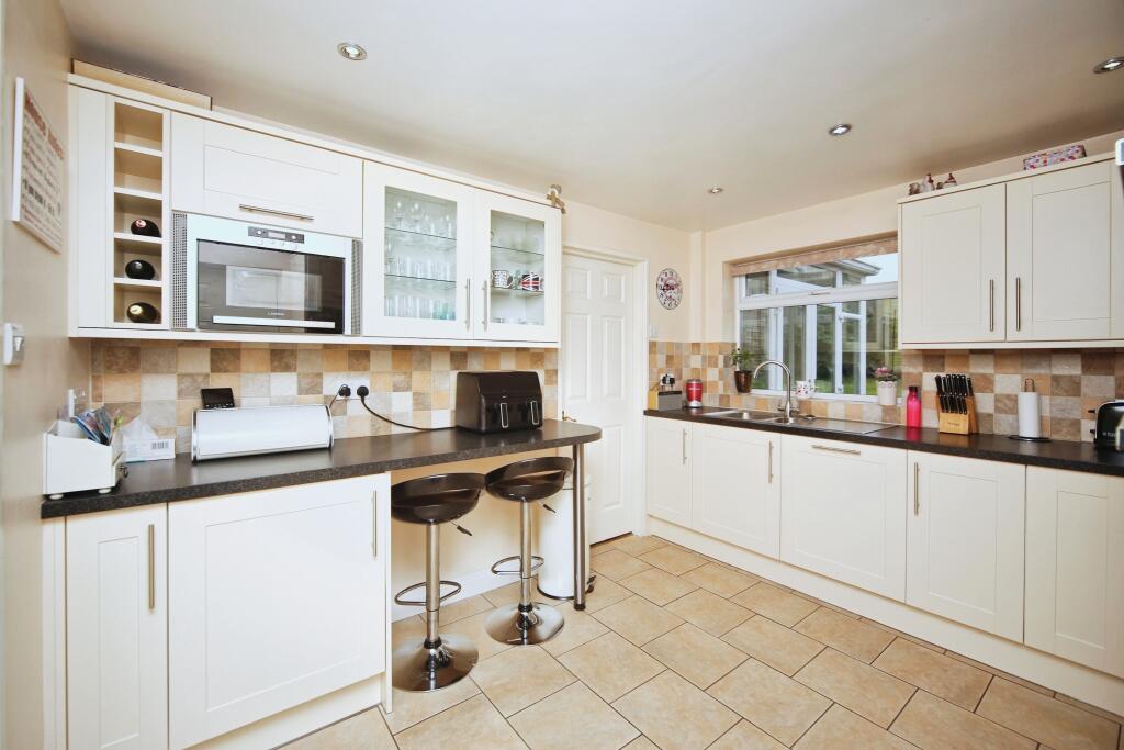 Additional image 6 of Charlecote Close, Redditch, B98