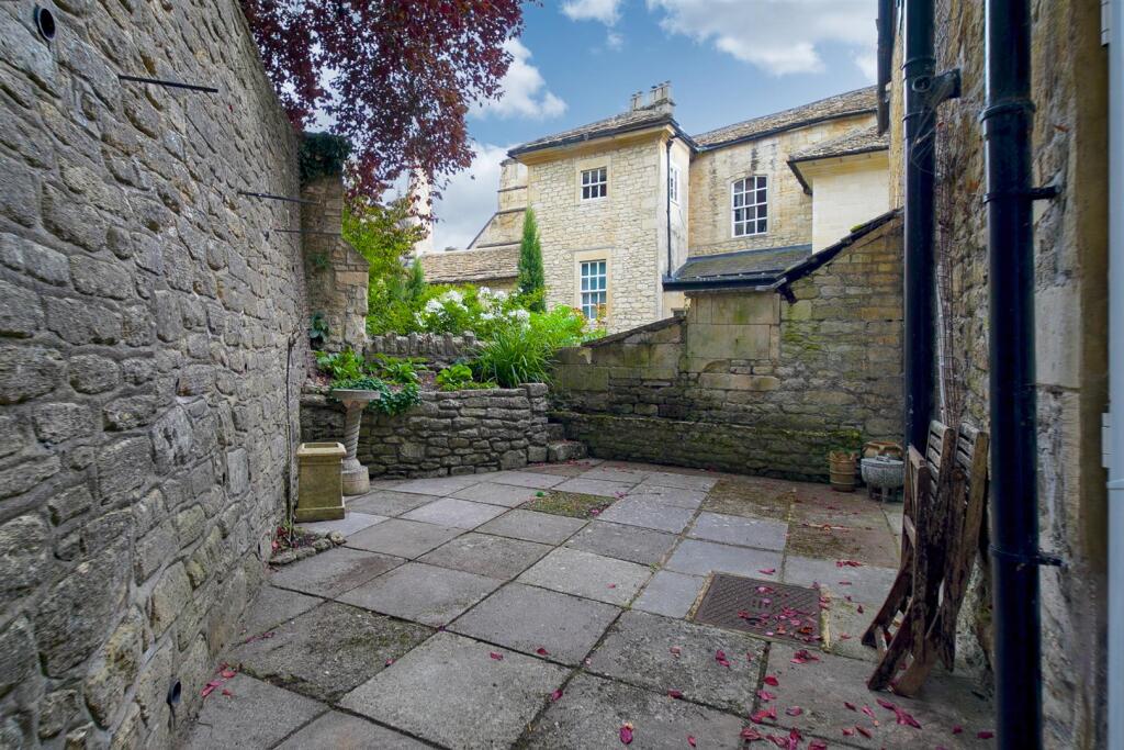 Additional image 32 of Church Street, Bradford on Avon