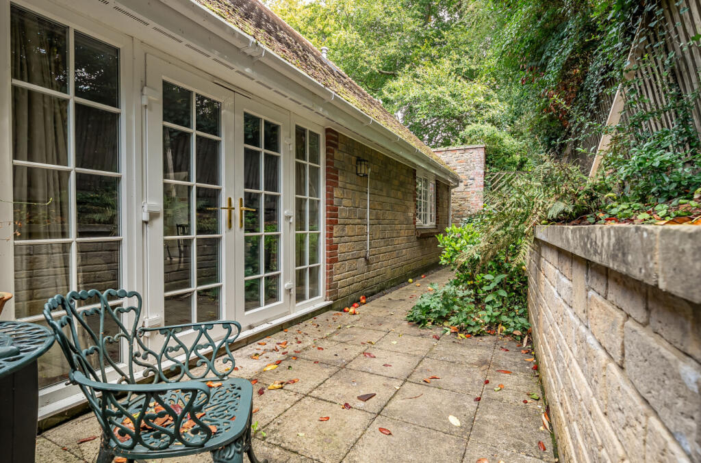 Additional image 13 of Wren House Orchard, Grenadier Close, Warminster, BA12