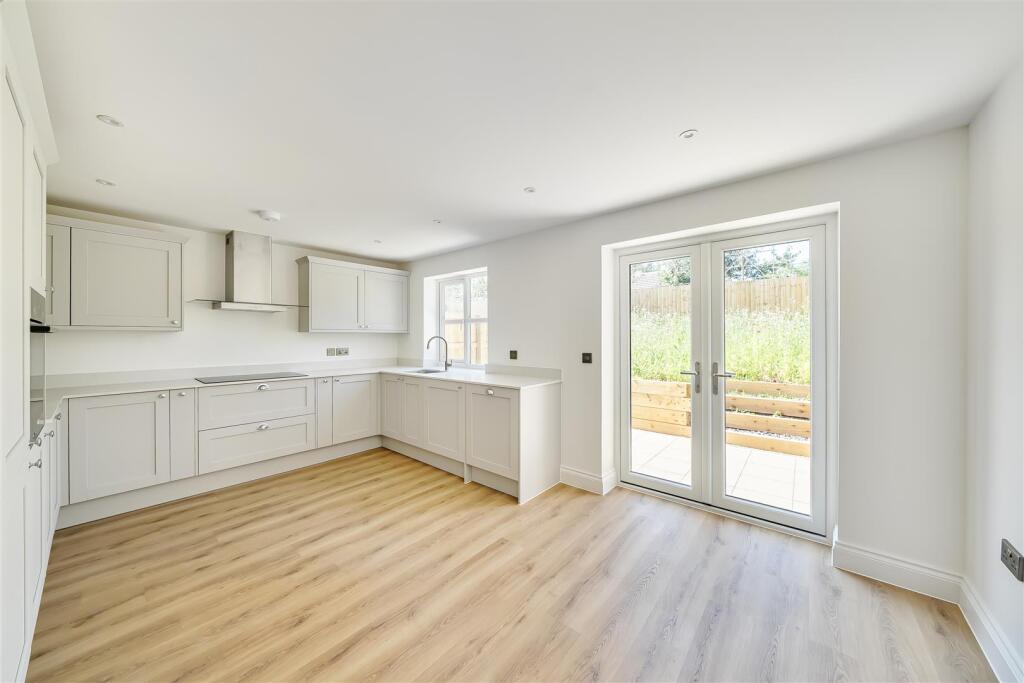 Additional image 21 of The Robins, Frome