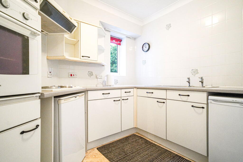 Additional image 5 of Barons Court, Old Lode Lane, Solihull