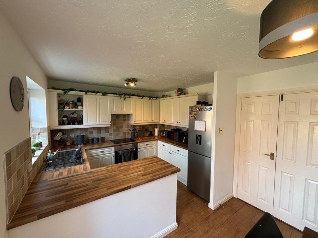 Additional image 10 of Marchwood Close, Redditch