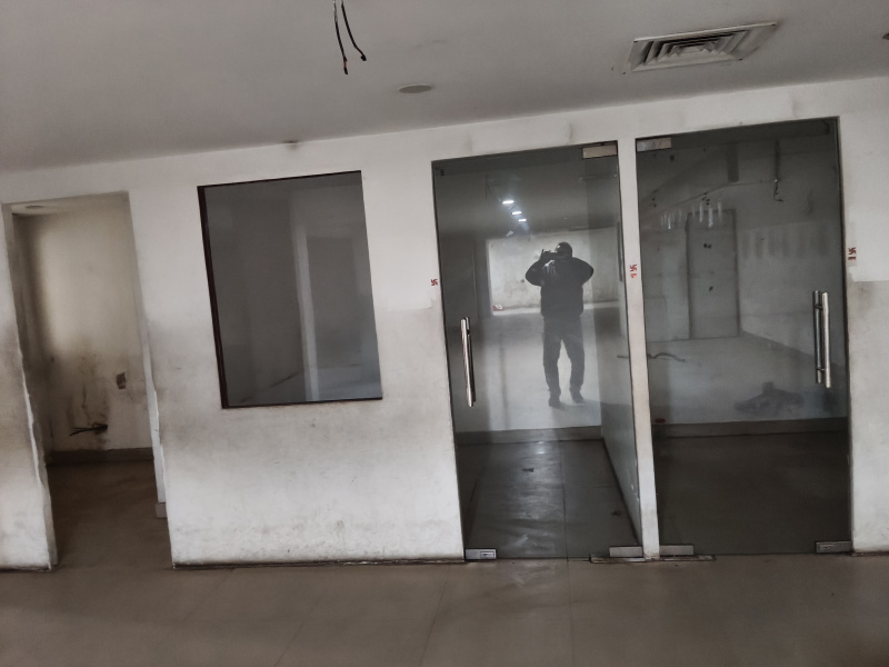 Additional image 3 of Mall Road, Kanpur