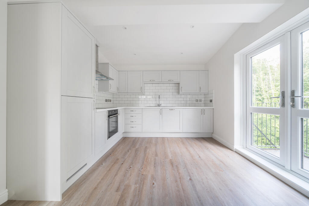 Additional image 8 of Kingfisher Court, Avonpark Village, Limpley Stoke, BA2