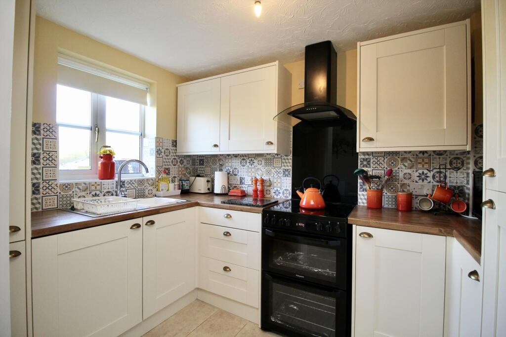 Additional image 7 of Moorland Road, Street