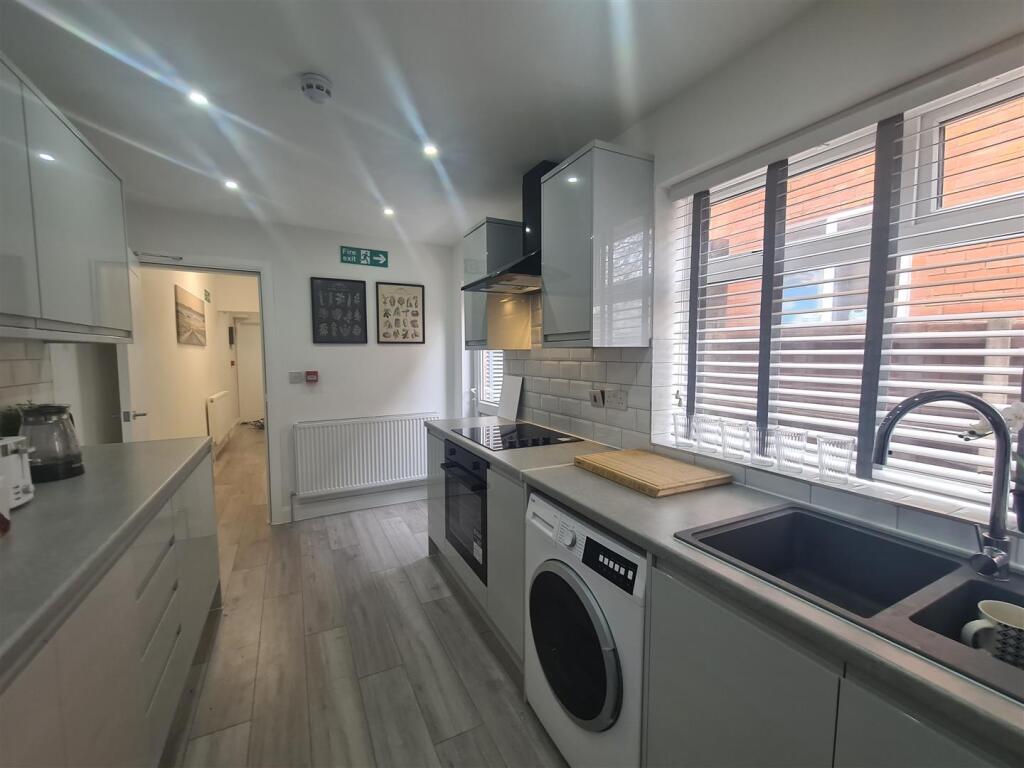 Additional image 5 of Other Road, Redditch