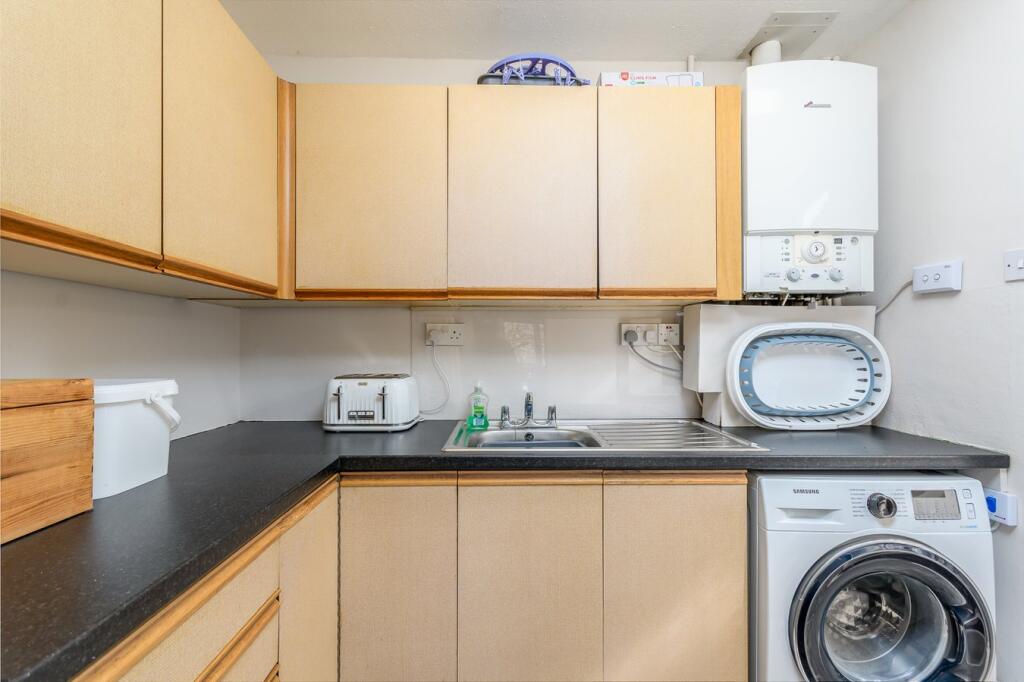 Additional image 9 of Meadow Road, Henley-in-Arden, B95