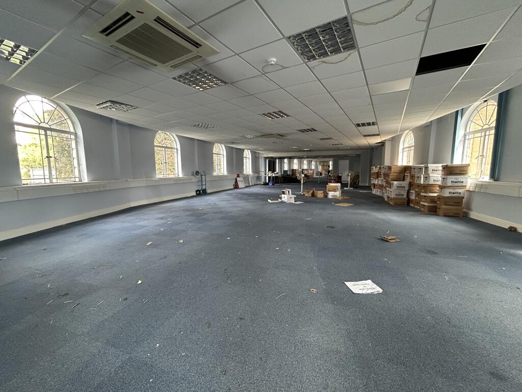 Additional image 17 of Mansion House, Princes Street, Yeovil, Somerset, BA20 1EG