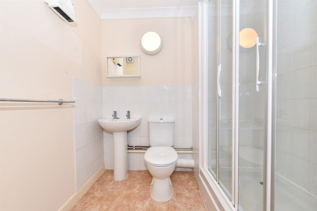 Additional image 4 of Homeville House, Hendford, Yeovil, BA20