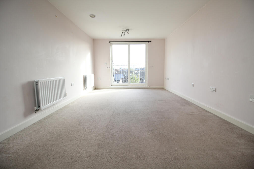 Additional image 3 of Lime Tree Square, Street