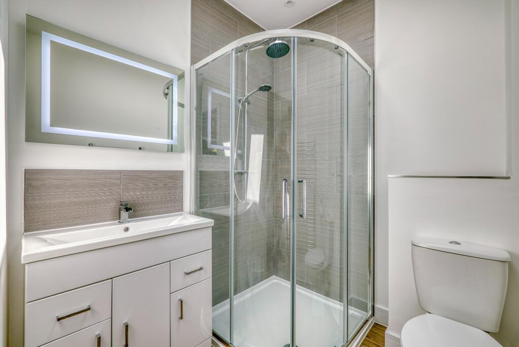 Additional image 18 of Overleigh, Street, Somerset, BA16