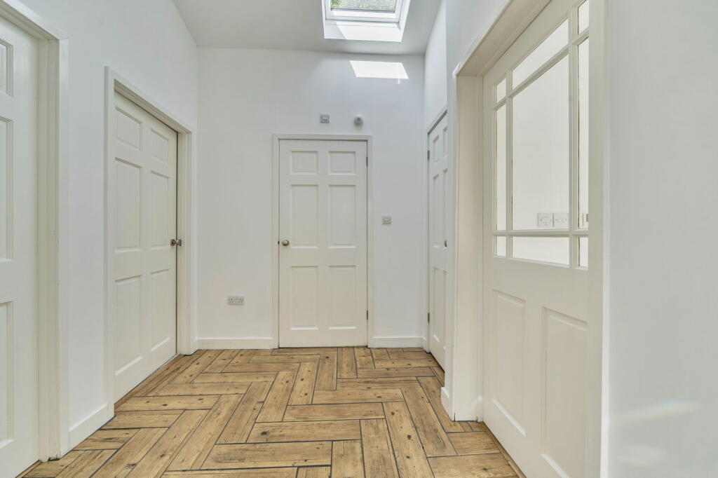 Additional image 10 of Brickhill Cottage, Bath Road, Warminster, BA12 8PF