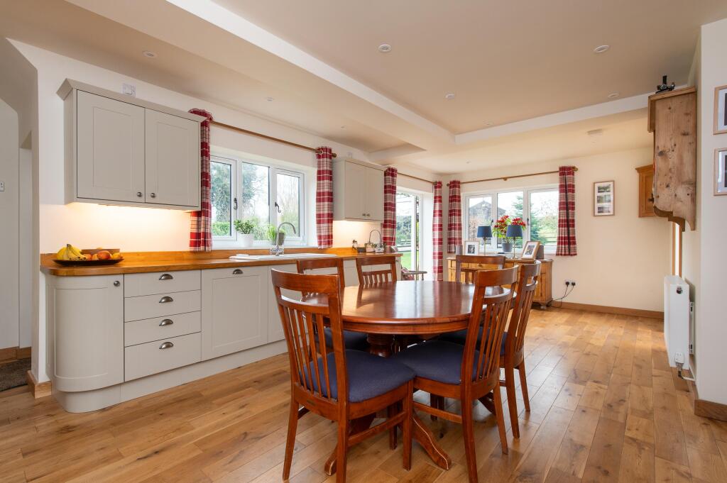 Additional image 4 of The Crescent, Salters Lane, Wootton Wawen, Henley-in-Arden, Warwickshire, B95