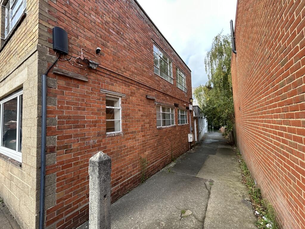 Additional image 8 of Mansion House, Princes Street, Yeovil, Somerset, BA20 1EG