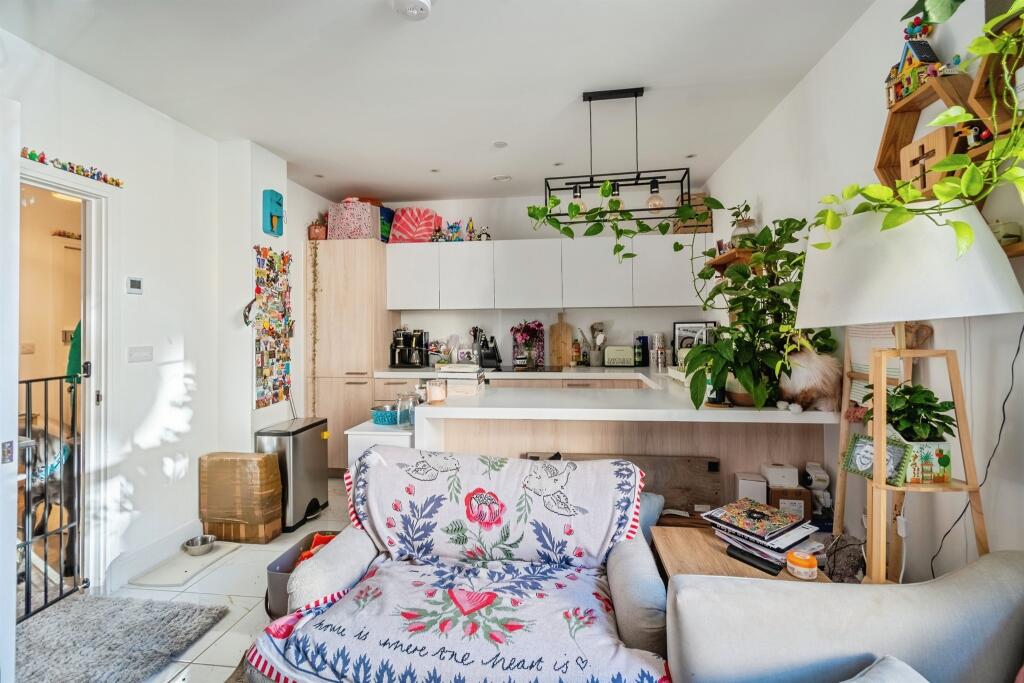 Additional image 15 of Stallard Street, Trowbridge