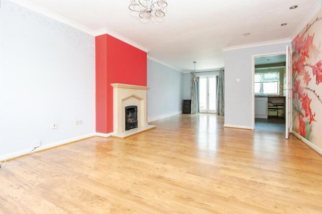 Additional image 17 of Carisbrooke Gardens, YEOVIL