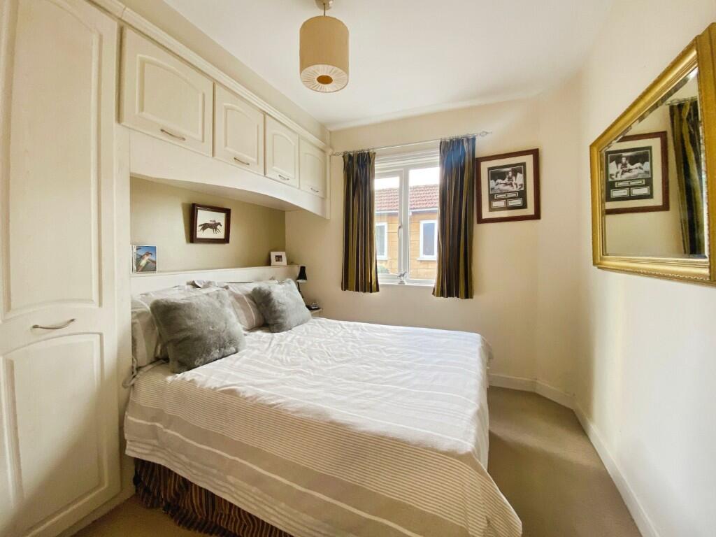 Additional image 9 of BATHAMPTON - Devonshire Road