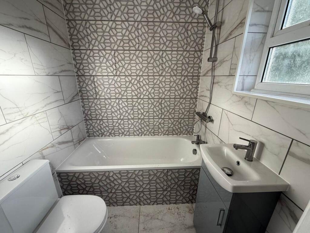 Additional image 7 of Oldfield Road, Westbury,