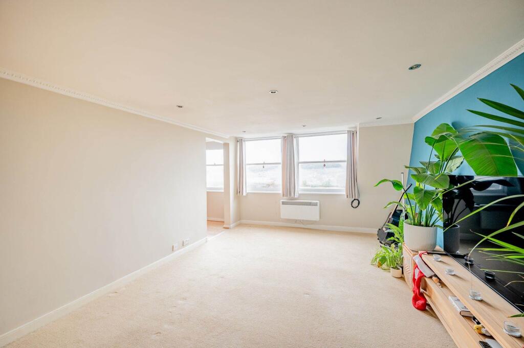 Additional image 3 of Camden Crescent