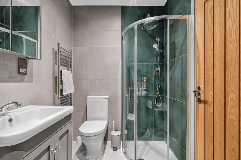 Additional image 12 of MOVE IN FOR CHRISTMAS, Bruton, BA10