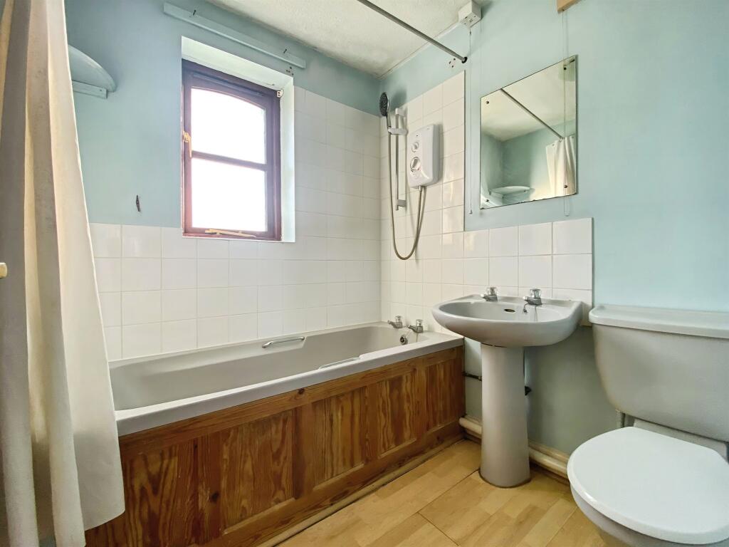 Additional image 11 of Teal Close, Westbury