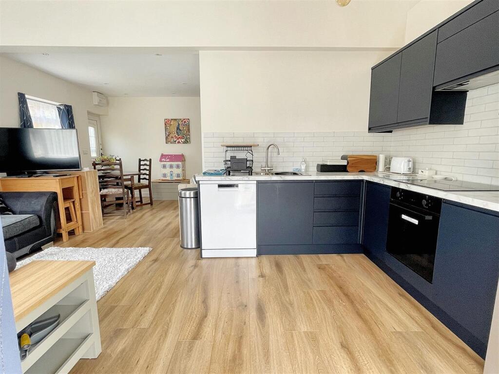 Additional image 5 of Castle Hill Lane, Mere, Warminster