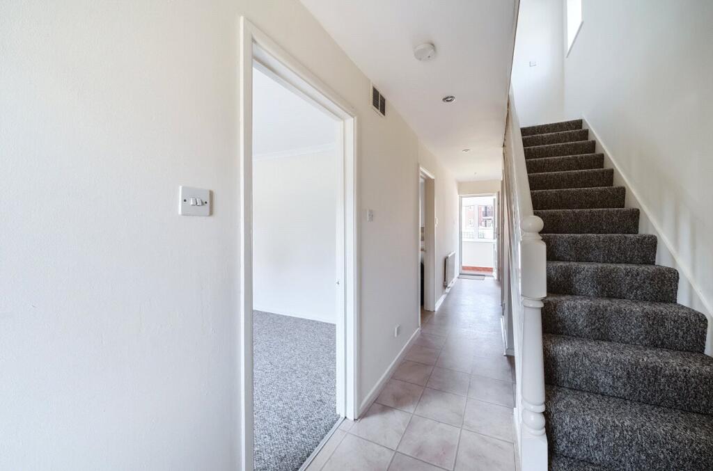 Additional image 8 of Brue Avenue, Bruton, Somerset, BA10