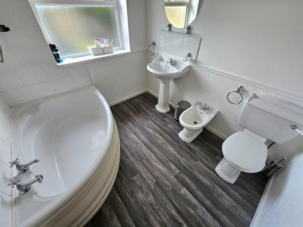 Additional image 26 of Leam Crescent, Solihull