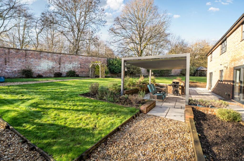 Additional image 31 of 16 The Walled Garden, Heytesbury Park, Heytesbury, Warminster