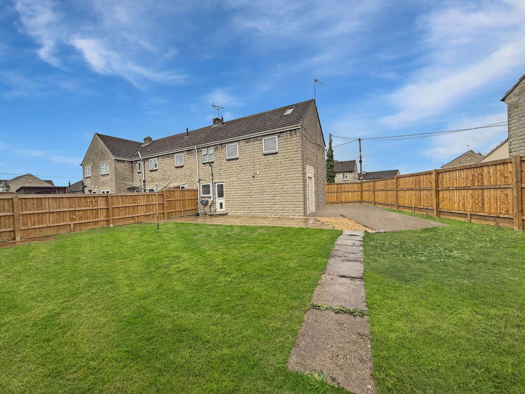 Additional image 18 of Newleaze, Hilperton, BA14