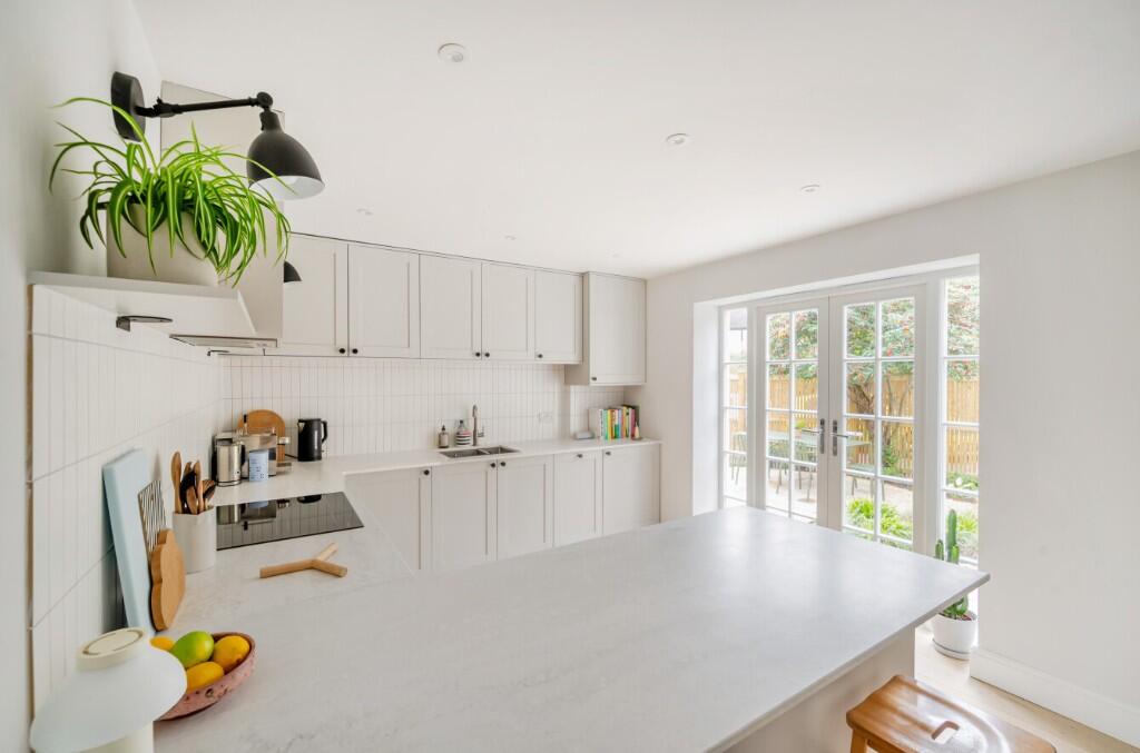 Additional image 17 of Quaperlake Street, Bruton, Somerset, BA10 0HA