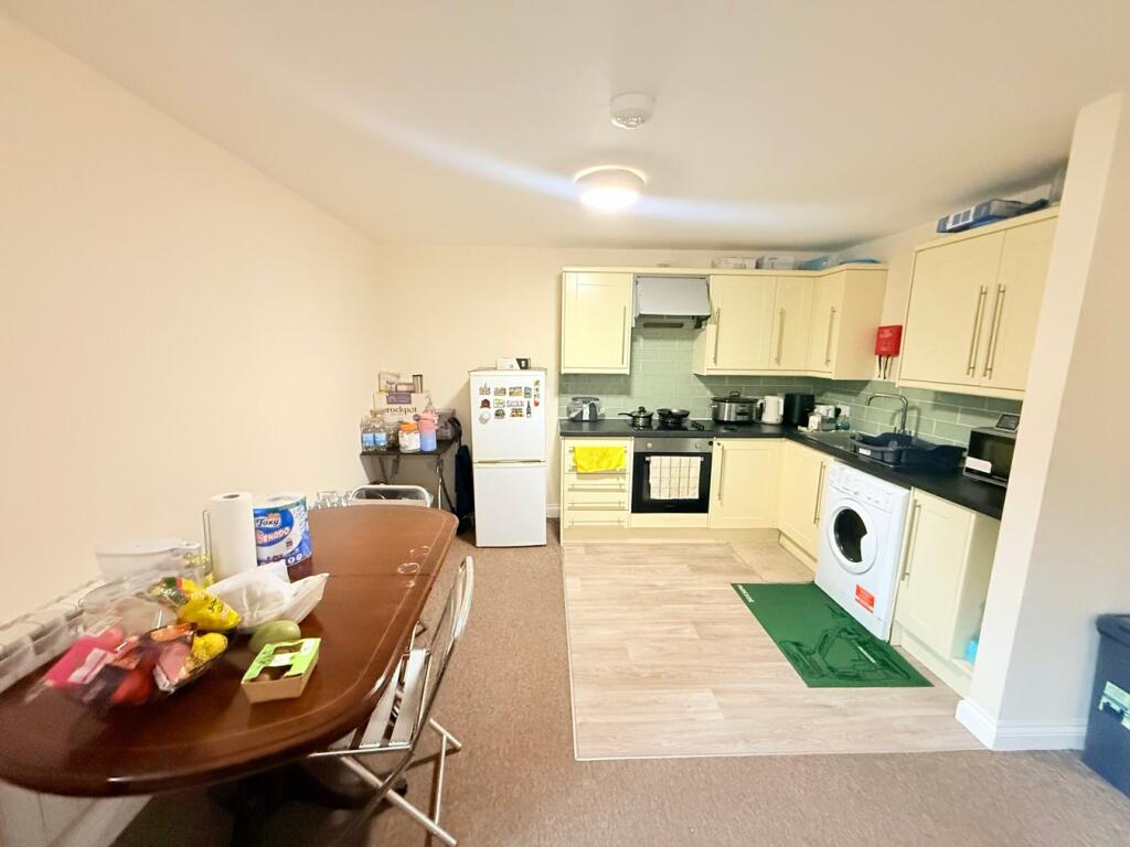 Additional image 5 of 8 Sherborne Road, Yeovil, BA21