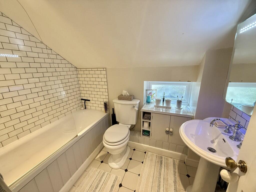 Additional image 12 of Vicarage Street, Warminster