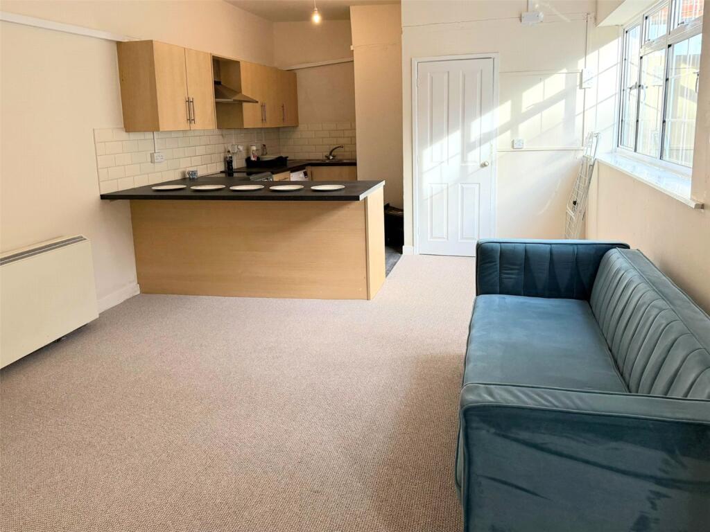 Additional image 11 of East Street, Warminster