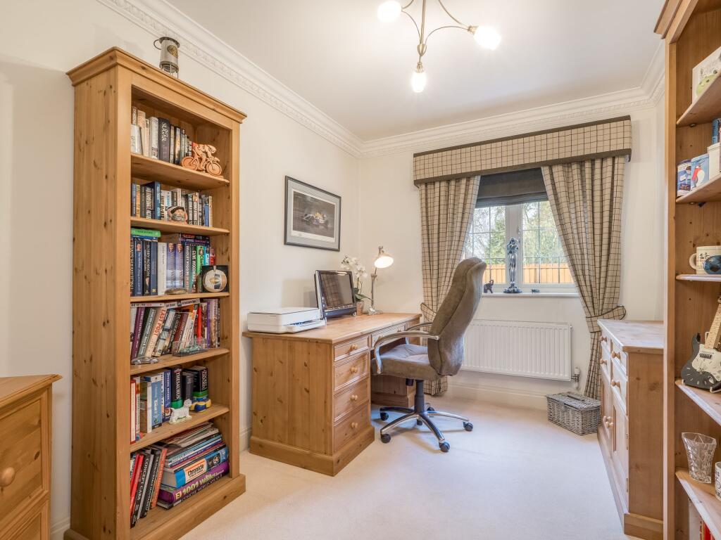 Additional image 8 of Hinchwick Court, Dorridge, B93