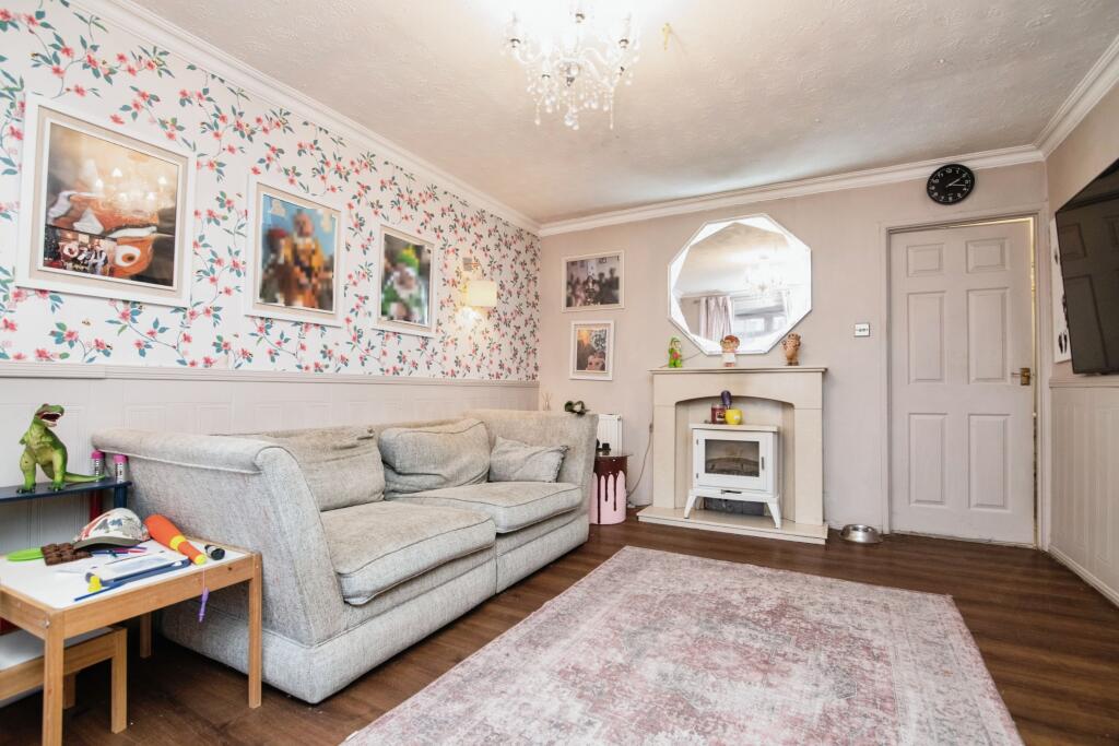 Additional image 4 of Bilbury Close, Redditch, B97