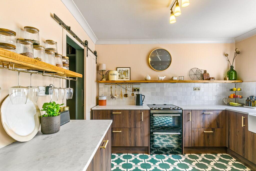 Additional image 5 of Burrowfield, Bruton, Somerset, BA10 0HN