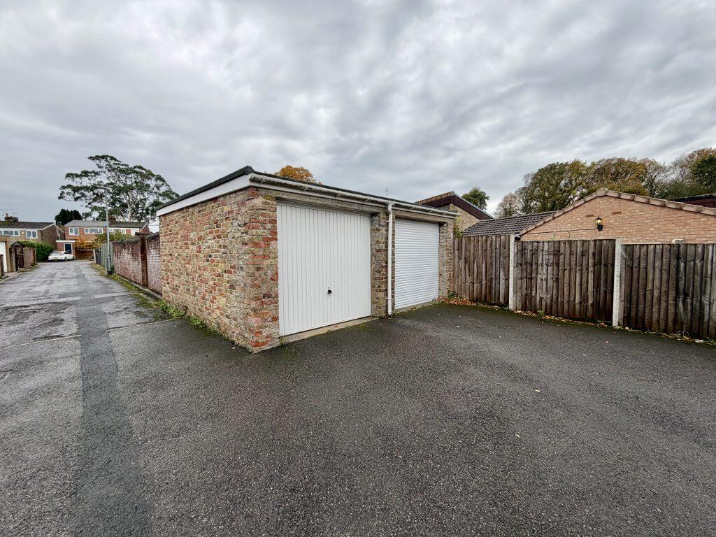 Additional image 11 of Yew Tree Close, Yeovil, Somerset, BA20