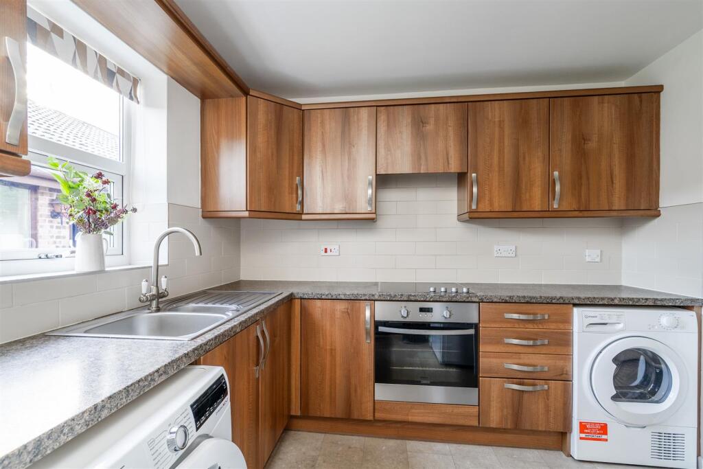 Additional image 2 of Hartlebury Close, Dorridge, Solihull