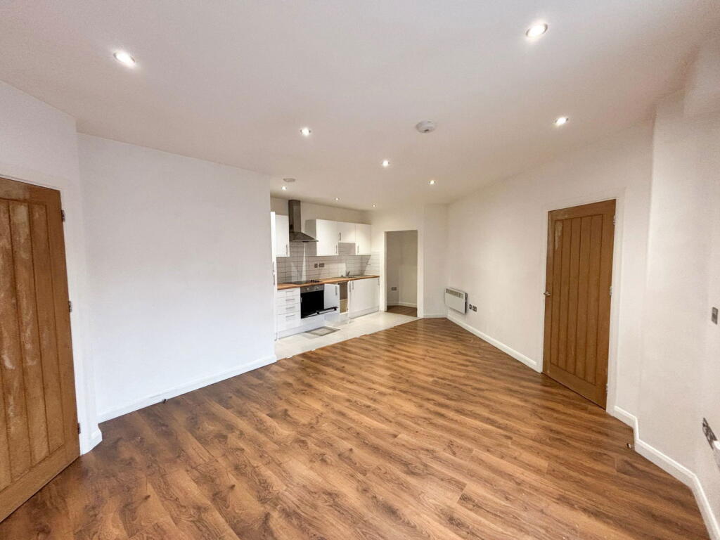 Additional image 8 of 38 Threadneedle House, Alcester Street, Redditch, B98 8BA