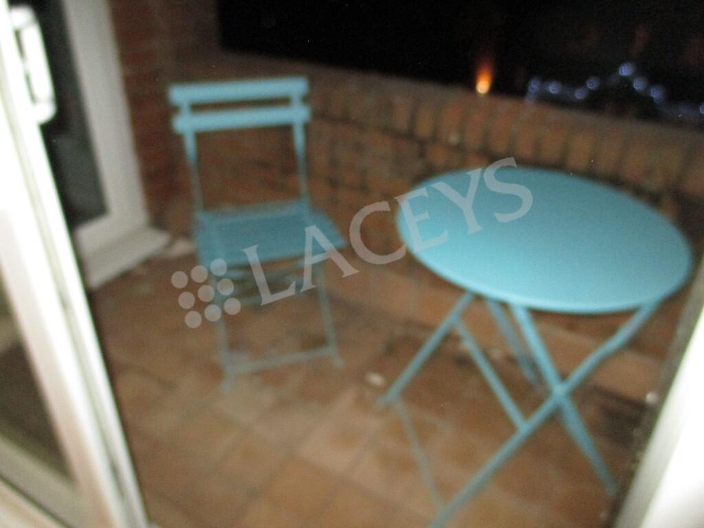 Additional image 8 of Flat 13, Blackdown House, Sparrow Road, Yeovil, Somerset, BA21 4BT