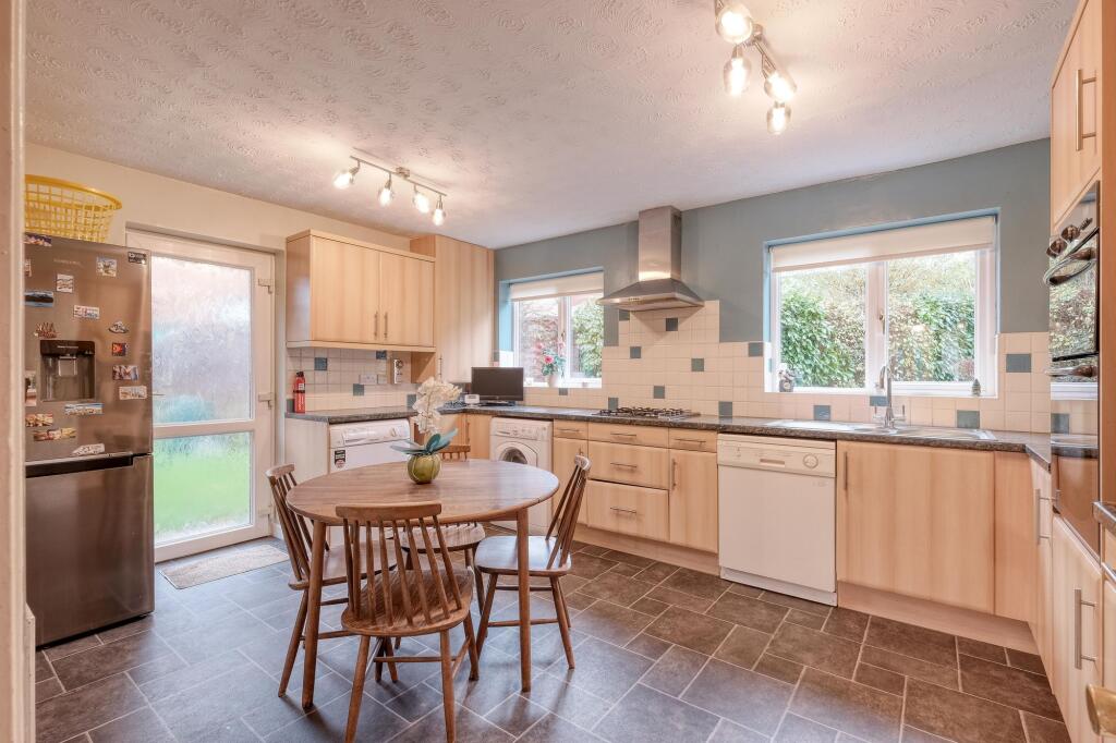 Additional image 3 of Brookfield Close, Hunt End, B97