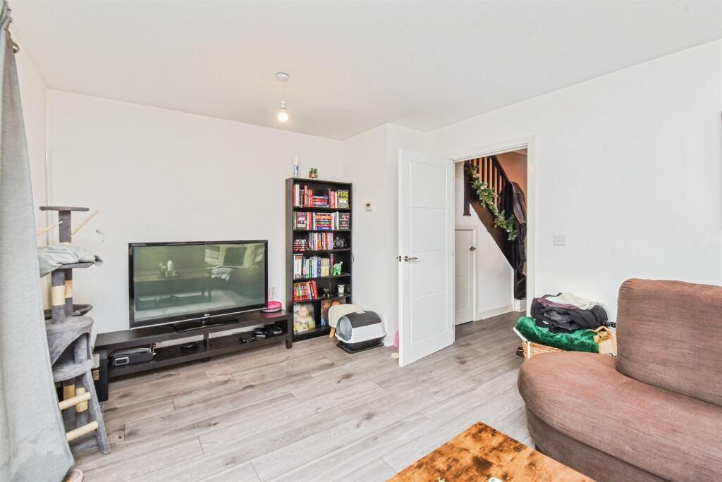 Additional image 15 of Amazon Way, Westbury