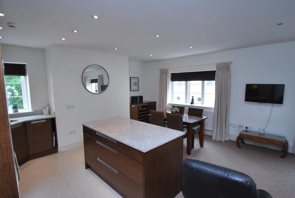 Additional image 10 of Sutcliffe House, London Road, Bath