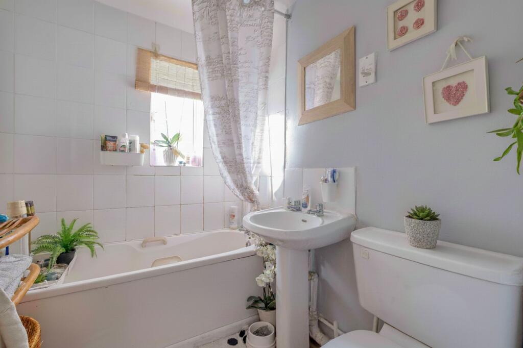 Additional image 7 of Minworth Close, Redditch, B97