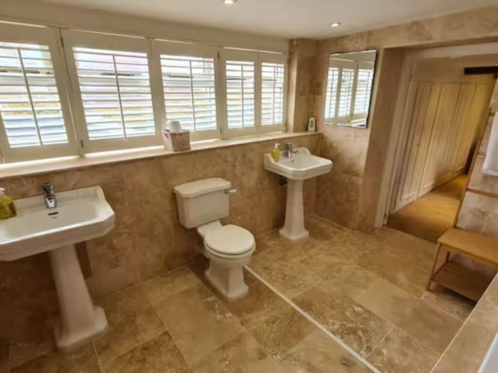 Additional image 14 of The Square, Wellow